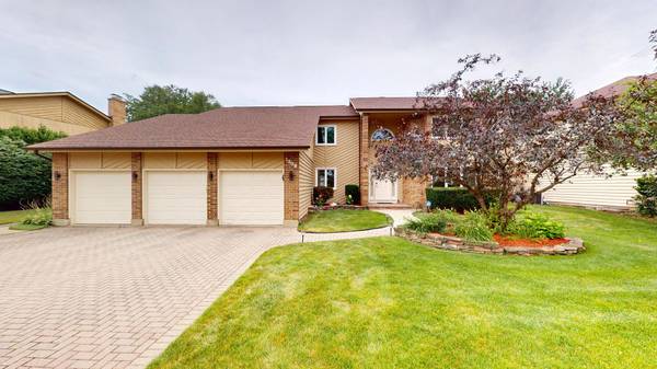 1309 Witney LN, Buffalo Grove, IL 60089