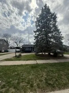 1236 Fisher ST, Munster, IN 46321