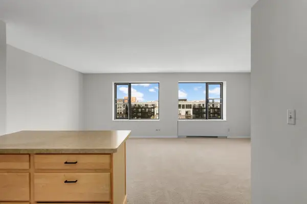 15 S 1st ST #A809, Minneapolis, MN 55401