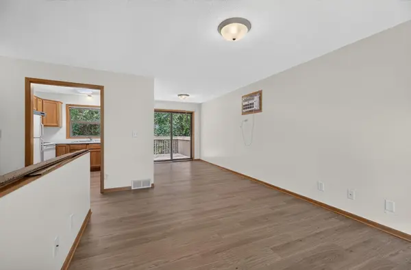 6463 Delilah AVE, Inver Grove Heights, MN 55076