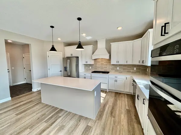 941 Kepler AVE NE, Hanover, MN 55341