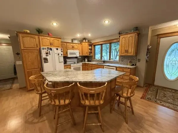 19868 Edgeton RD, Richmond, MN 56368