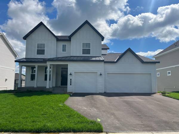 914 Big Woods DR, Delano, MN 55328