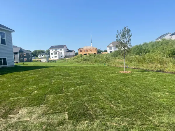 1186 Woods Creek DR S, Delano, MN 55328