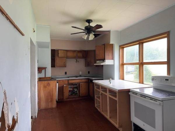 2604 5th AVE W, Hibbing, MN 55746