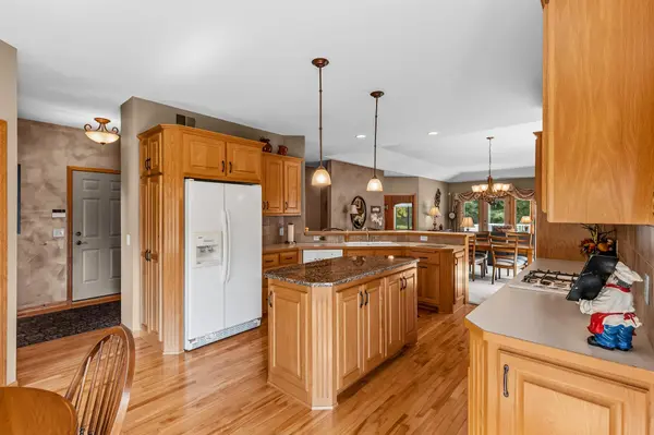 14329 Rochester ST NE, Ham Lake, MN 55304