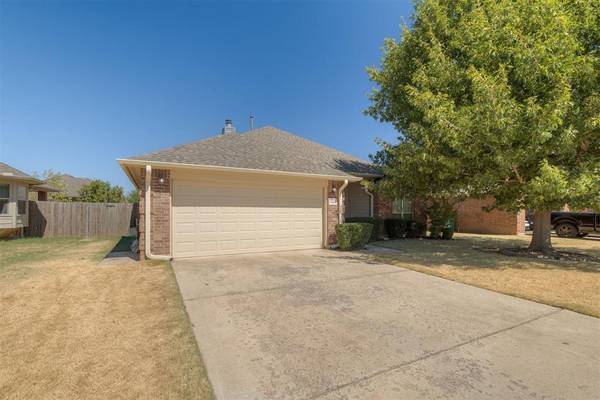 9953 SW 23rd ST, Yukon, OK 73099