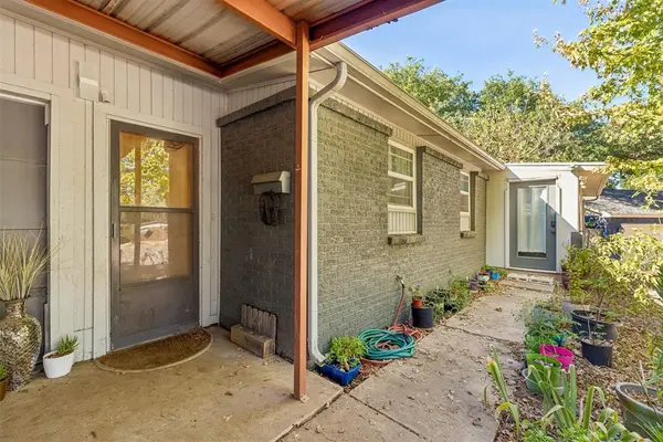 6512 NW 20th DR, Bethany, OK 73008