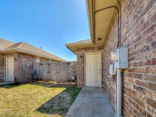 114 Ashley DR, Edmond, OK 73003