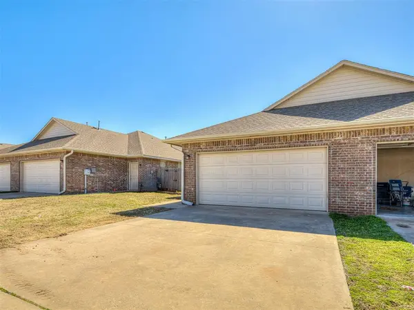 114 Ashley DR, Edmond, OK 73003