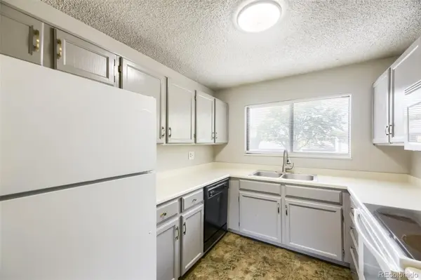 3606 S Depew ST #201, Denver, CO 80235