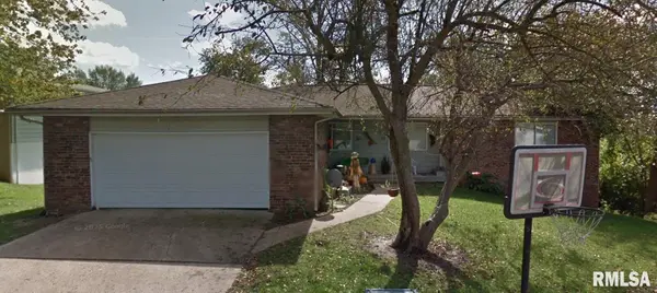 30 Sundowner LN, Springfield, IL 62711