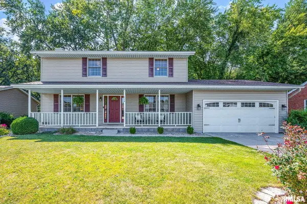 114 OAKMOOR DR, East Peoria, IL 61611