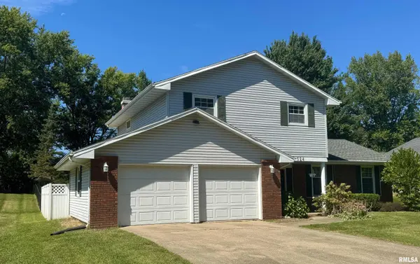 524 MEADOW DR, Macomb, IL 61455