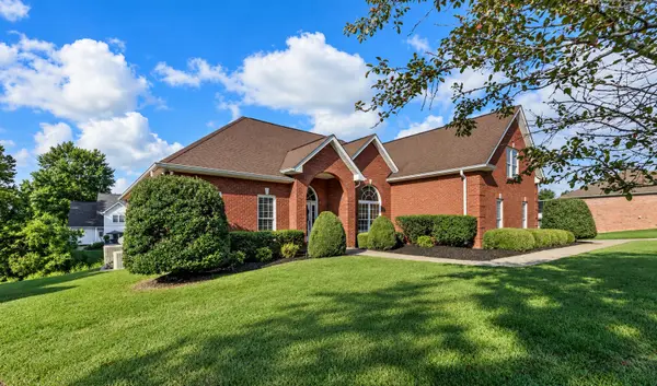 3009 Edgemont Dr, Clarksville, TN 37043