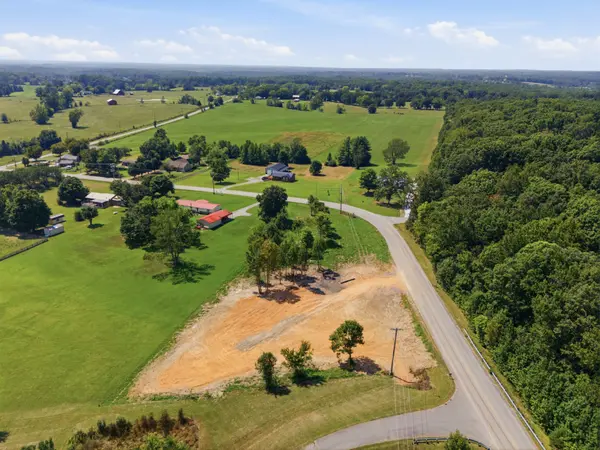 7468 Deer Ridge Road, Primm Springs, TN 38476