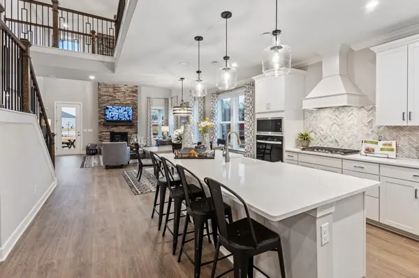 2002 Winterberry Dr, Nolensville, TN 37135