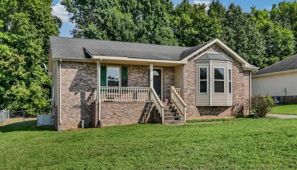 274 Moncrest Dr, Clarksville, TN 37042
