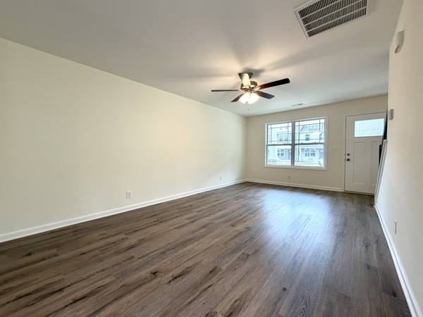 922 Peaceful Pl, Clarksville, TN 37040