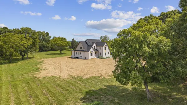 8285 Cainsville Rd, Lebanon, TN 37090