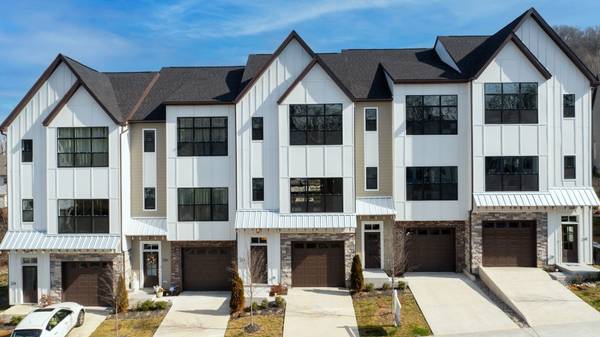 224 Stonecrest Cir, Nashville, TN 37209