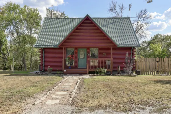 18715 Fr 2285, Eagle Rock, MO 65641