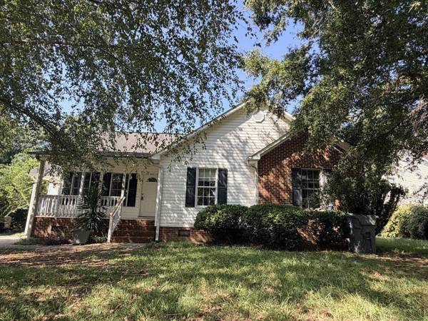 584 N Vernon ST, Spartanburg, SC 29303