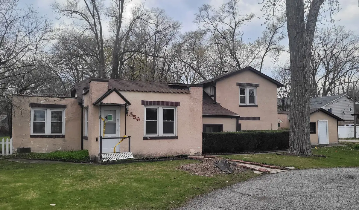 556 S Lyman AVE, Des Plaines, IL 60016