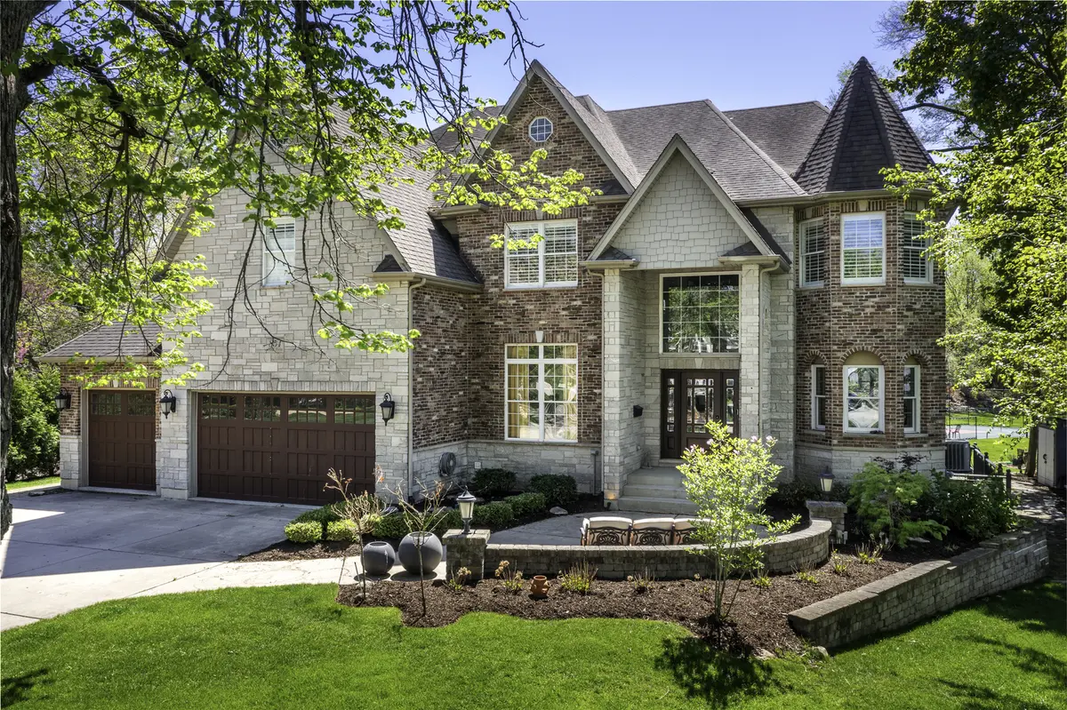 854 Santa Maria DR, Naperville, IL 60540