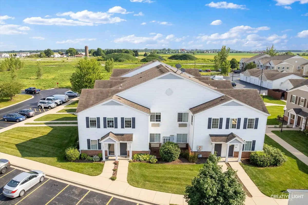 148 Bertram DR #P, Yorkville, IL 60560