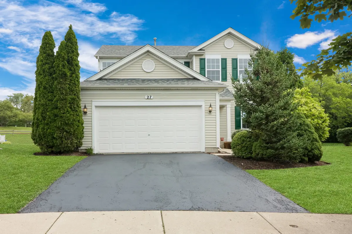 27 Netherlands DR, Antioch, IL 60002