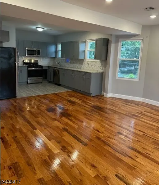 22 Homestead Park #2, Newark City, NJ 07108