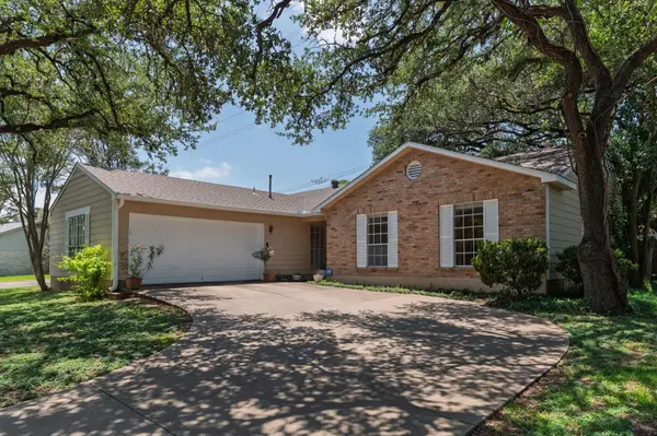 1015 Huntridge DR, Austin, TX 78758