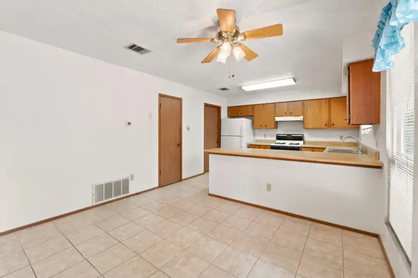 3102 Jeanne Marie CT, Austin, TX 78745