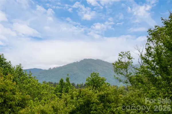 56 Donna LN, Alexander, NC 28701