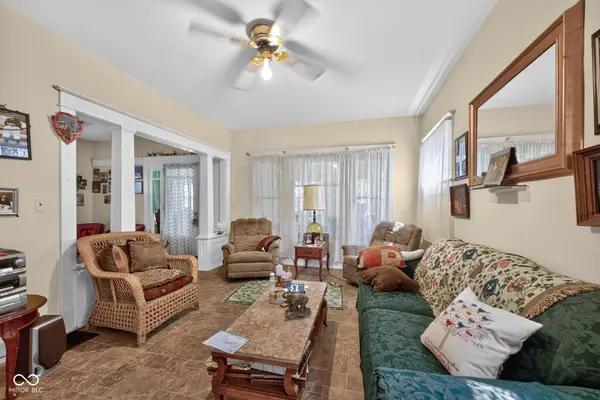 3046 N New Jersey ST, Indianapolis, IN 46205