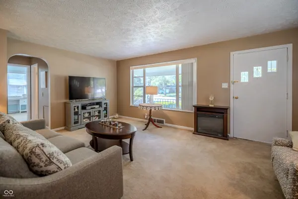 1929 Kessler Boulevard North DR, Indianapolis, IN 46220