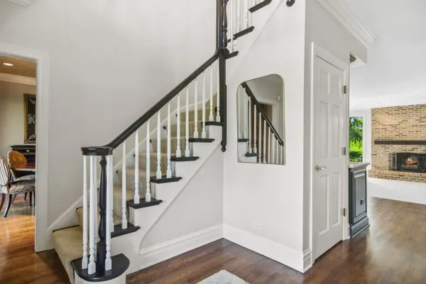 20851 N Meadow CT, Deer Park, IL 60010