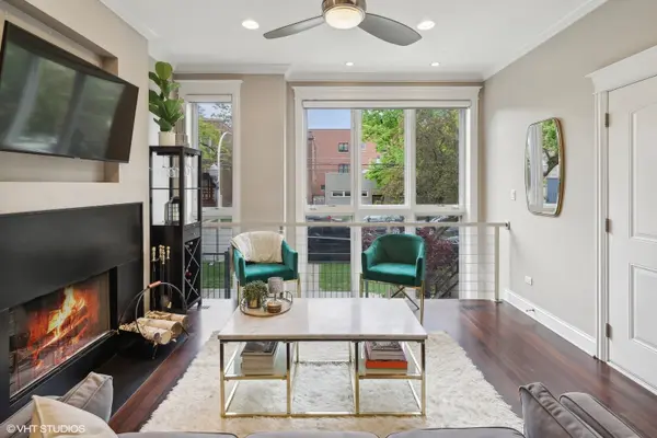 1039 W Grace ST #1, Chicago, IL 60613