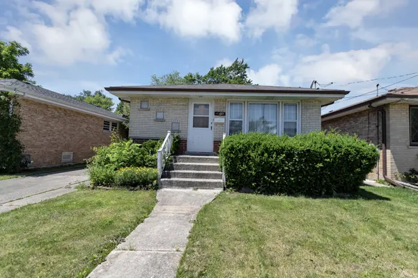 3126 Lee ST, Melrose Park, IL 60164