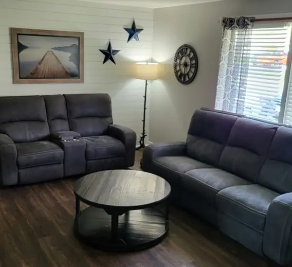 24208 Marble RD, Channahon, IL 60410