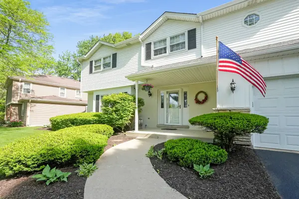 1005 Whirlaway AVE, Naperville, IL 60540