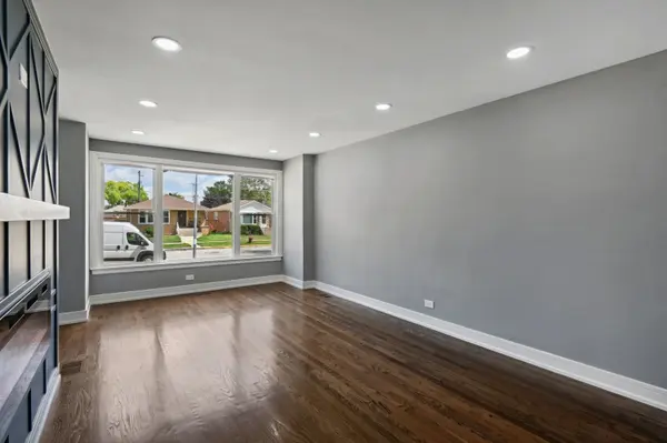 3431 W 84th PL Chicago, IL 60652