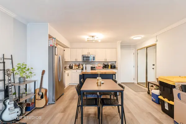 2214 S Goebbert RD #478, Arlington Heights, IL 60005