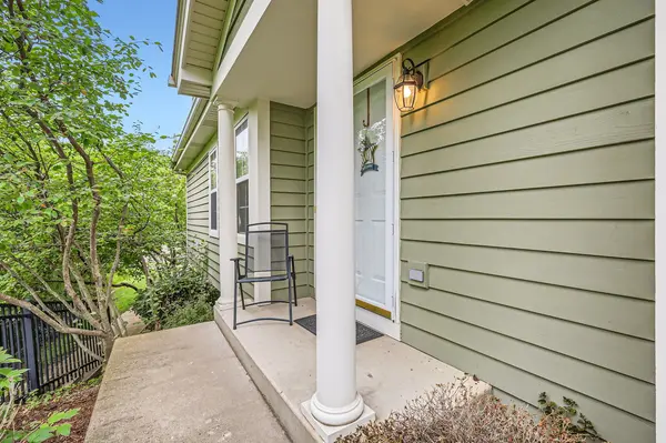 235 W Fairview WAY, Palatine, IL 60067