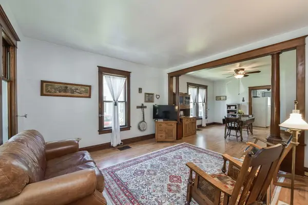 726 Wilder ST, Aurora, IL 60506