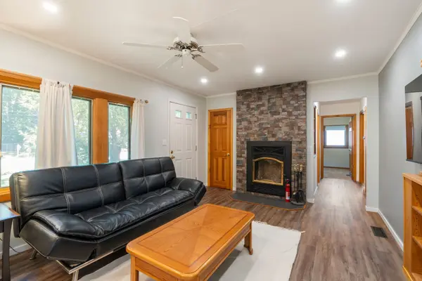 33463 N Lone Rock RD, Grayslake, IL 60030