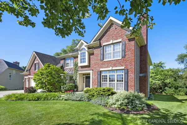 26W271 Enders LN, Winfield, IL 60190
