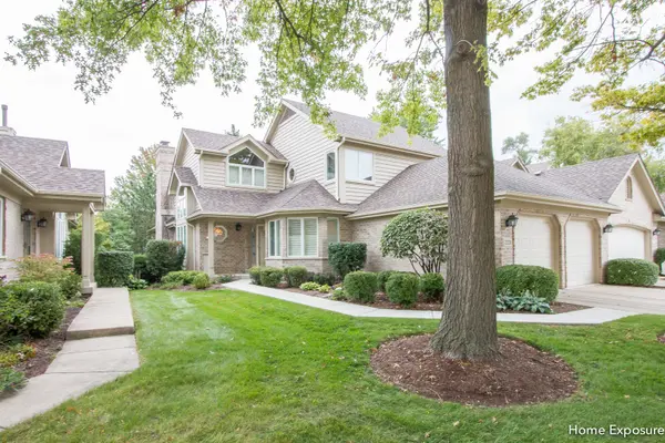 2228 Durand DR, Downers Grove, IL 60515