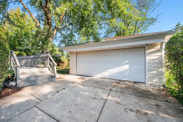 1133 59th ST, Downers Grove, IL 60516